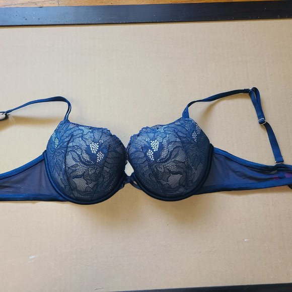 34D Padded La Senza Bra - Picture 2 of 2